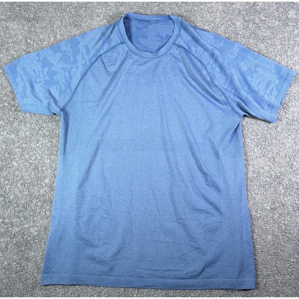Lululemon Men's Metal Vent Tech Blue Camo T-Shirt Size XL Stretch Performance